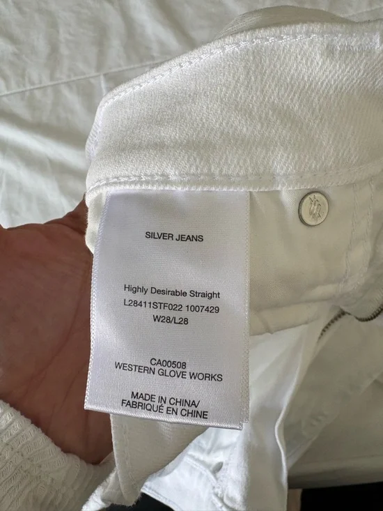 Silver Jeans Women’s Highly Desirable Straight Cropped Jeans - W28/L28 - Picture 3 of 3